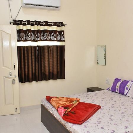 Hotel Shivalay Shegaon 外观 照片